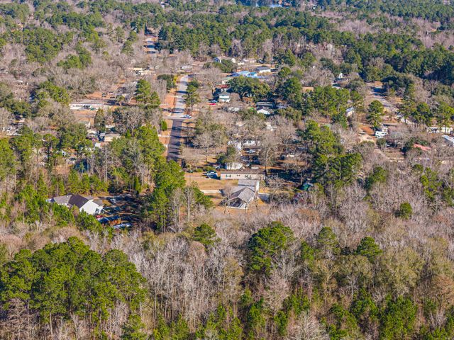 325 Linden Court, Moncks Corner, SC 29461