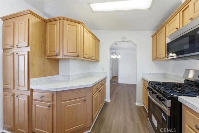 880 N Lake 49, Hemet, CA 92544