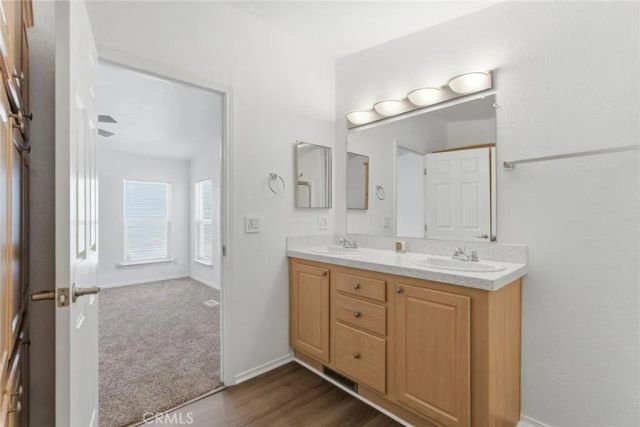 880 N Lake 49, Hemet, CA 92544
