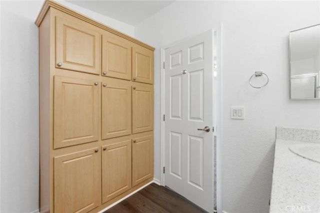 880 N Lake 49, Hemet, CA 92544