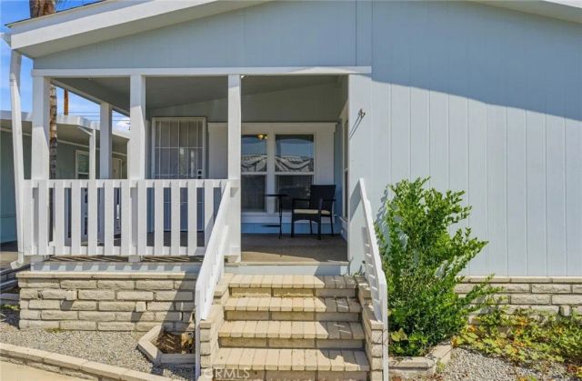 880 N Lake 49, Hemet, CA 92544