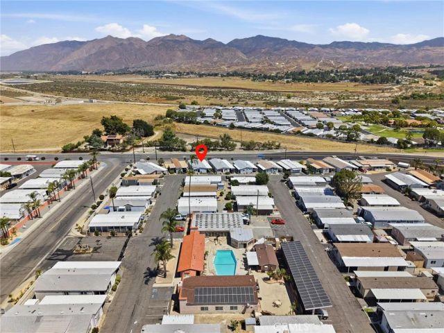 880 N Lake 49, Hemet, CA 92544