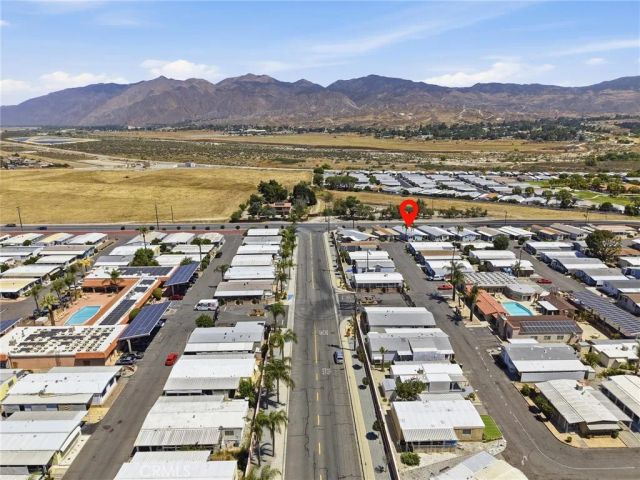 880 N Lake 49, Hemet, CA 92544