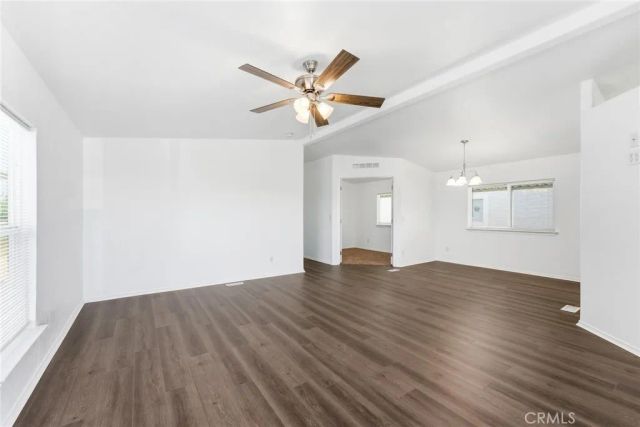 880 N Lake 49, Hemet, CA 92544