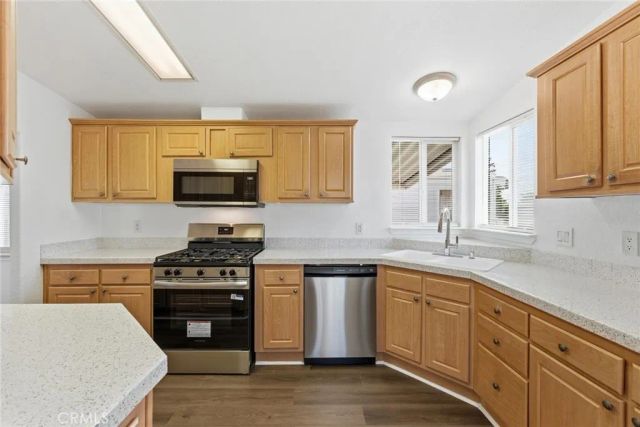 880 N Lake 49, Hemet, CA 92544
