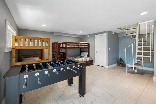 1407 Lakeside Dr, Smithville, TN 37166