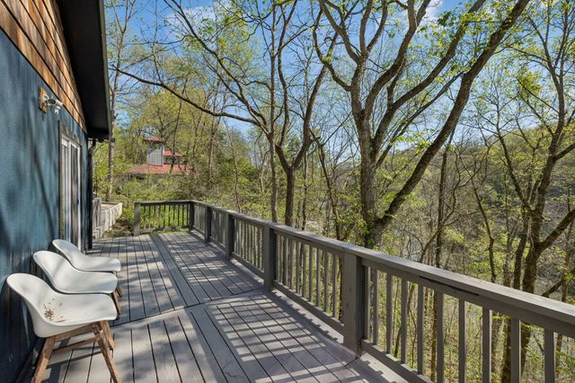 1407 Lakeside Dr, Smithville, TN 37166
