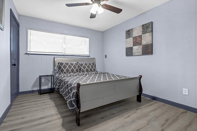 11103 Greenwillow Street, Houston, TX 77035