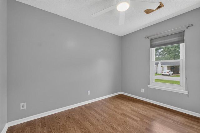 121 Gator Drive, Goose Creek, SC 29445