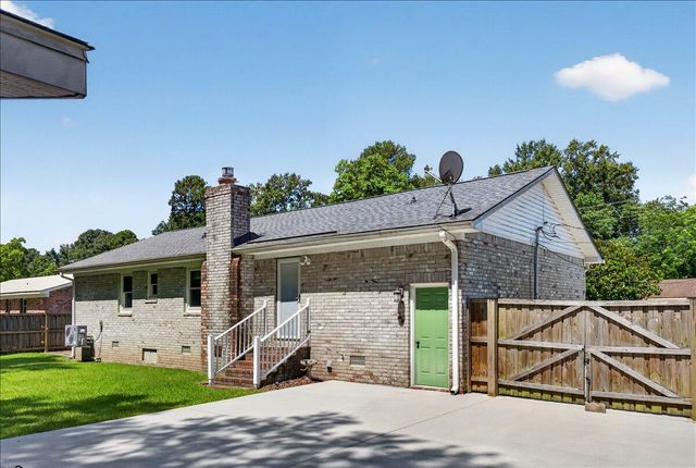 121 Gator Drive, Goose Creek, SC 29445