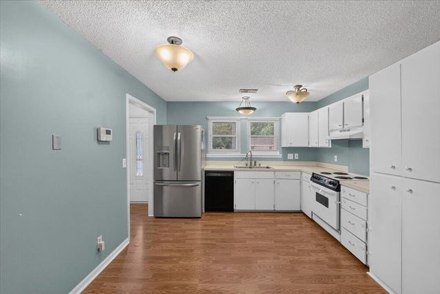 121 Gator Drive, Goose Creek, SC 29445