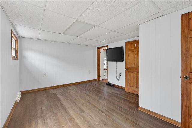 302 Harlem Road, Machesney Park, IL 61115