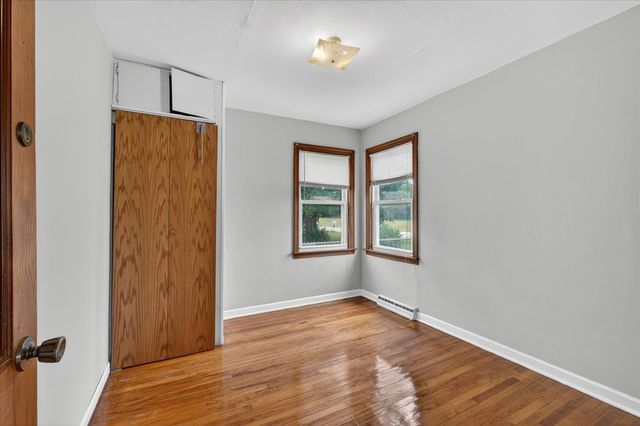 302 Harlem Road, Machesney Park, IL 61115