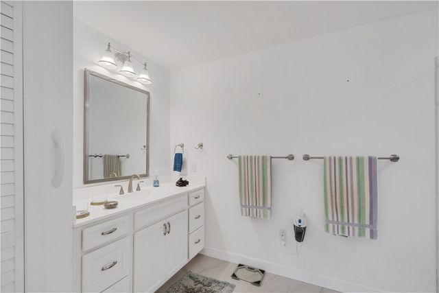 5045 Harmony Circle 209, Vero Beach, FL 32967