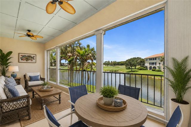 5045 Harmony Circle 209, Vero Beach, FL 32967