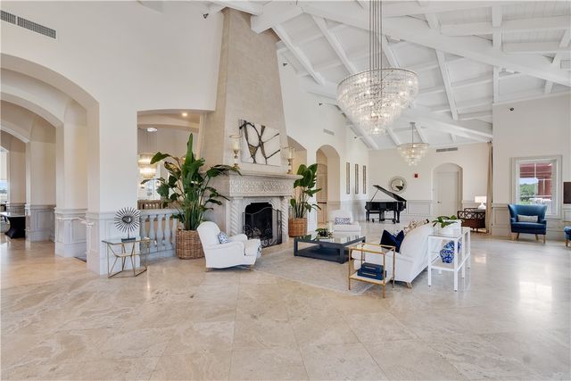5045 Harmony Circle 209, Vero Beach, FL 32967