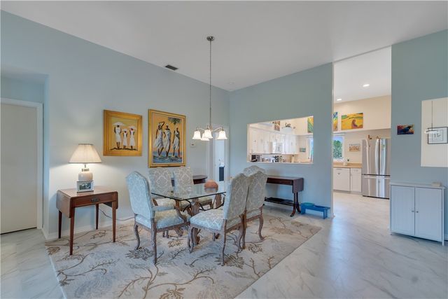 5045 Harmony Circle 209, Vero Beach, FL 32967