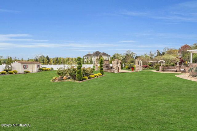 186 Jumping Brook Drive, Toms River, NJ 08755