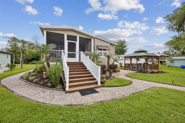 329 PARADISE CIRCLE, Satsuma, FL 32189