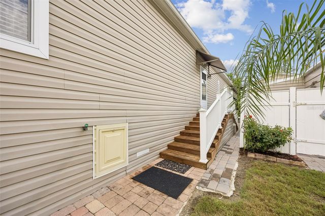 329 PARADISE CIRCLE, Satsuma, FL 32189