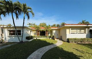 845 Fairway Dr, Miami Beach, FL 33141