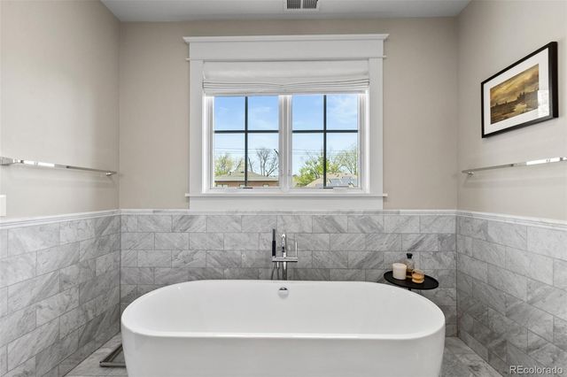 2424 S Madison Street, Denver, CO 80210