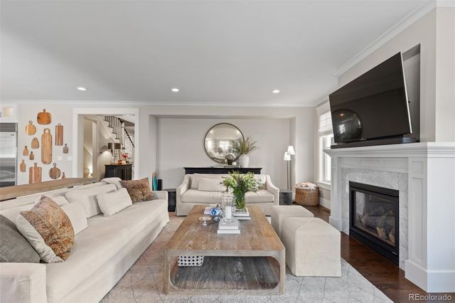 2424 S Madison Street, Denver, CO 80210