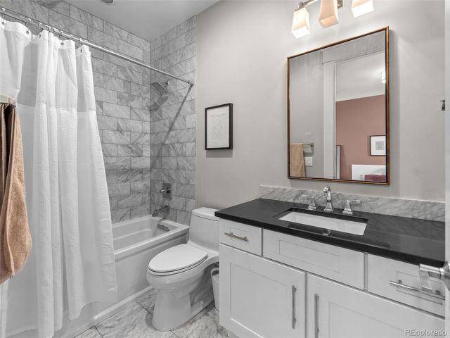 2424 S Madison Street, Denver, CO 80210