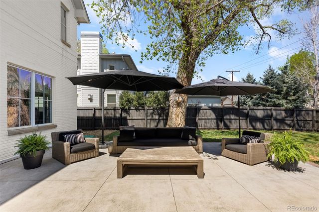 2424 S Madison Street, Denver, CO 80210