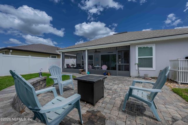 554 VONRON Drive, Jacksonville, FL 32222