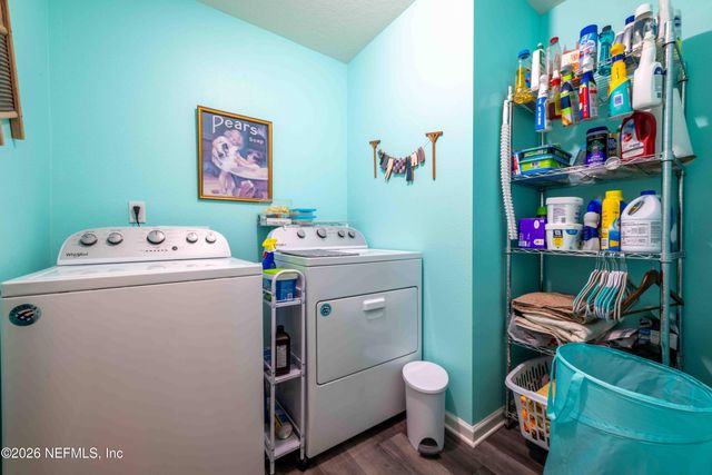 554 VONRON Drive, Jacksonville, FL 32222