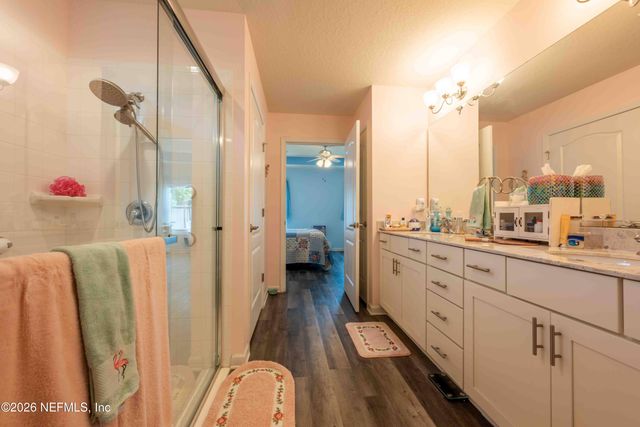 554 VONRON Drive, Jacksonville, FL 32222