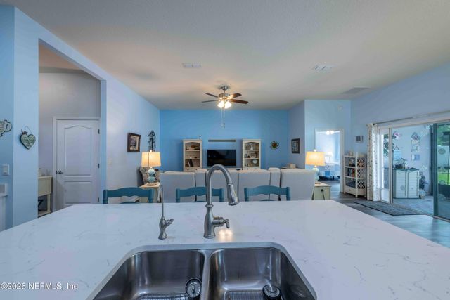 554 VONRON Drive, Jacksonville, FL 32222