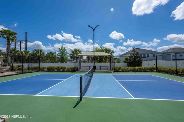 554 VONRON Drive, Jacksonville, FL 32222