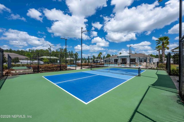 554 VONRON Drive, Jacksonville, FL 32222