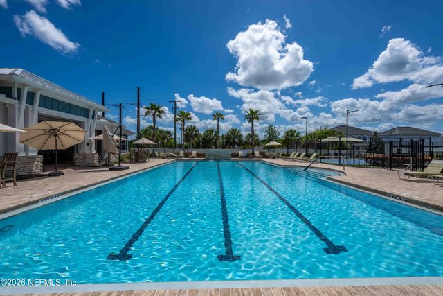 554 VONRON Drive, Jacksonville, FL 32222