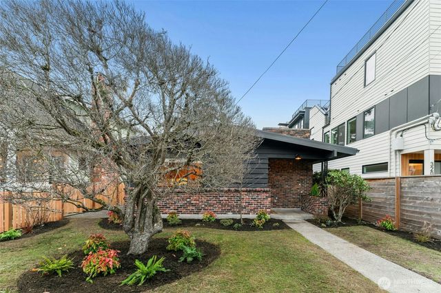 3209 61st Avenue SW, Seattle, WA 98116