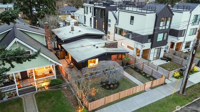 3209 61st Avenue SW, Seattle, WA 98116