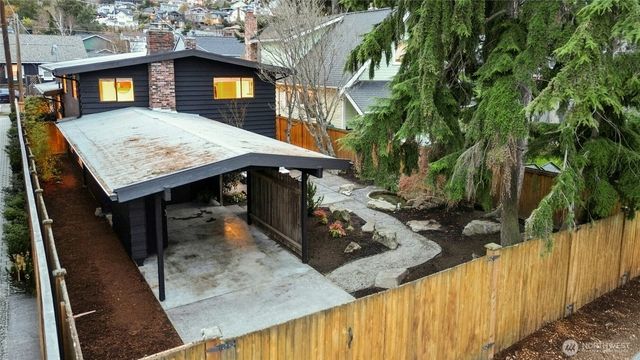 3209 61st Avenue SW, Seattle, WA 98116