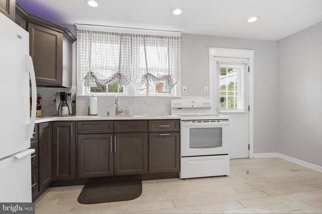 109 SHADELAND AVE, Lansdowne, PA 19050