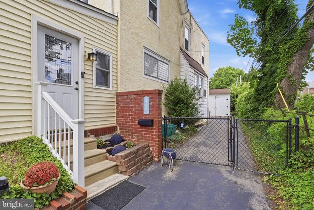 109 SHADELAND AVE, Lansdowne, PA 19050