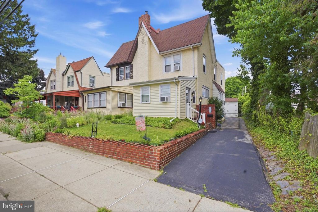 109 SHADELAND AVE, Lansdowne, PA 19050