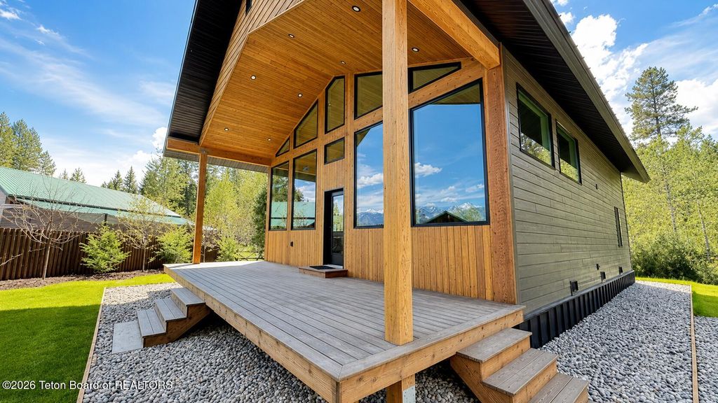 347 ALPINE MEADOW LOOP, Alpine, WY 83128 photo 3