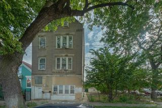 2757 S Homan Avenue, Chicago, IL 60623
