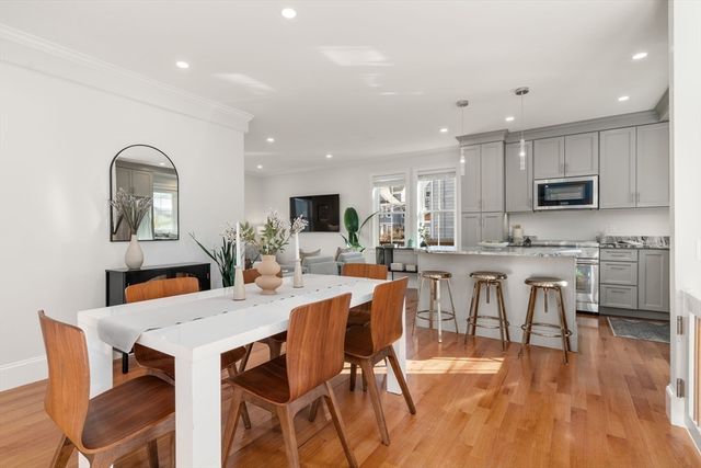 2 Gold Star Court, Cambridge, MA 02140