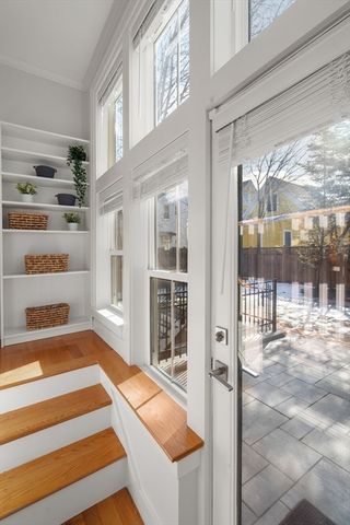 2 Gold Star Court, Cambridge, MA 02140