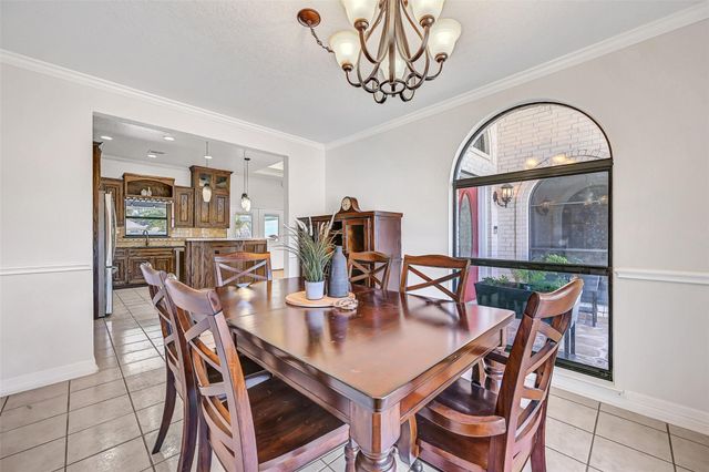 4721 Willow Street, Pasadena, TX 77586