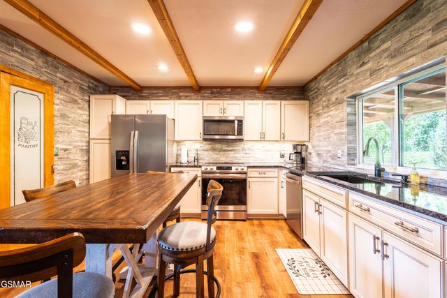 390 Chippewa Lane, Rutledge, TN 37861