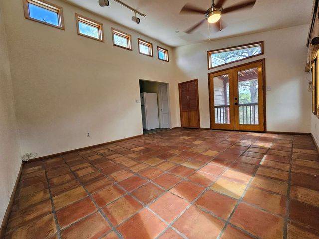 2861 Nickel, Los Alamos, NM 87544