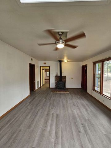 2861 Nickel, Los Alamos, NM 87544